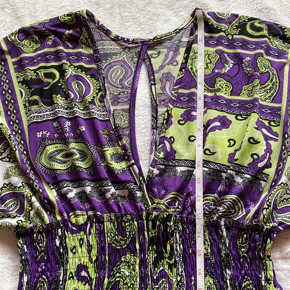 Purple paisley crossover top maxi dress with back opening - Size 1X - Picture 9 of 11